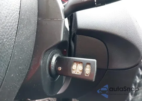 2010 Mazda Mazda3 S Sport z USA, uszkodzony, nr VIN JM1BL1H60A1289259